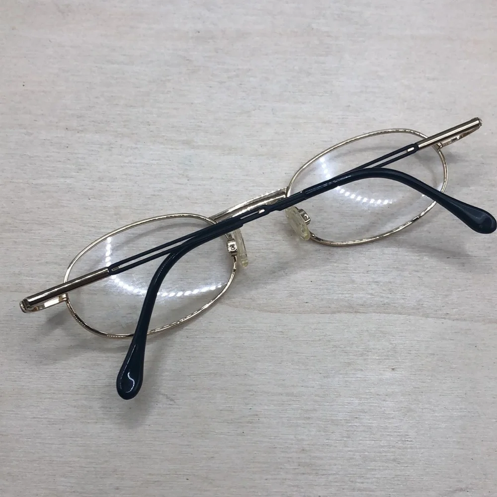 Vintage CAZAL Germany Mod1142 49-20-135 Oval Gold Full Rim Glasses Classy